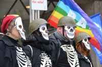 /album/protest-gegen-den-militargottesdienst-im-kolner-dom-am-17-januar-2019/a20190117-milgd-koeln-foto-intveen-17-jpg1/
